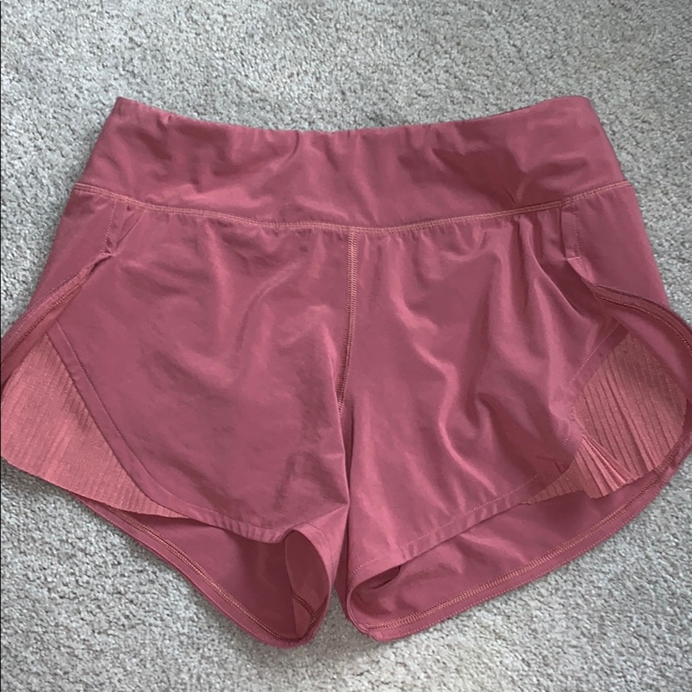 perfect condition lululemon shorts in size 2